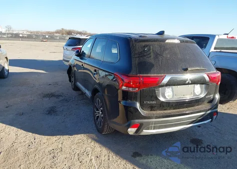 2018 Mitsubishi Outlander Se из США, поврежденный, VIN JA4AD3A34JZ023100